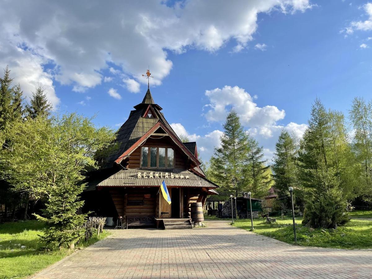 Vedmid Hotell Myslovka Exteriör bild