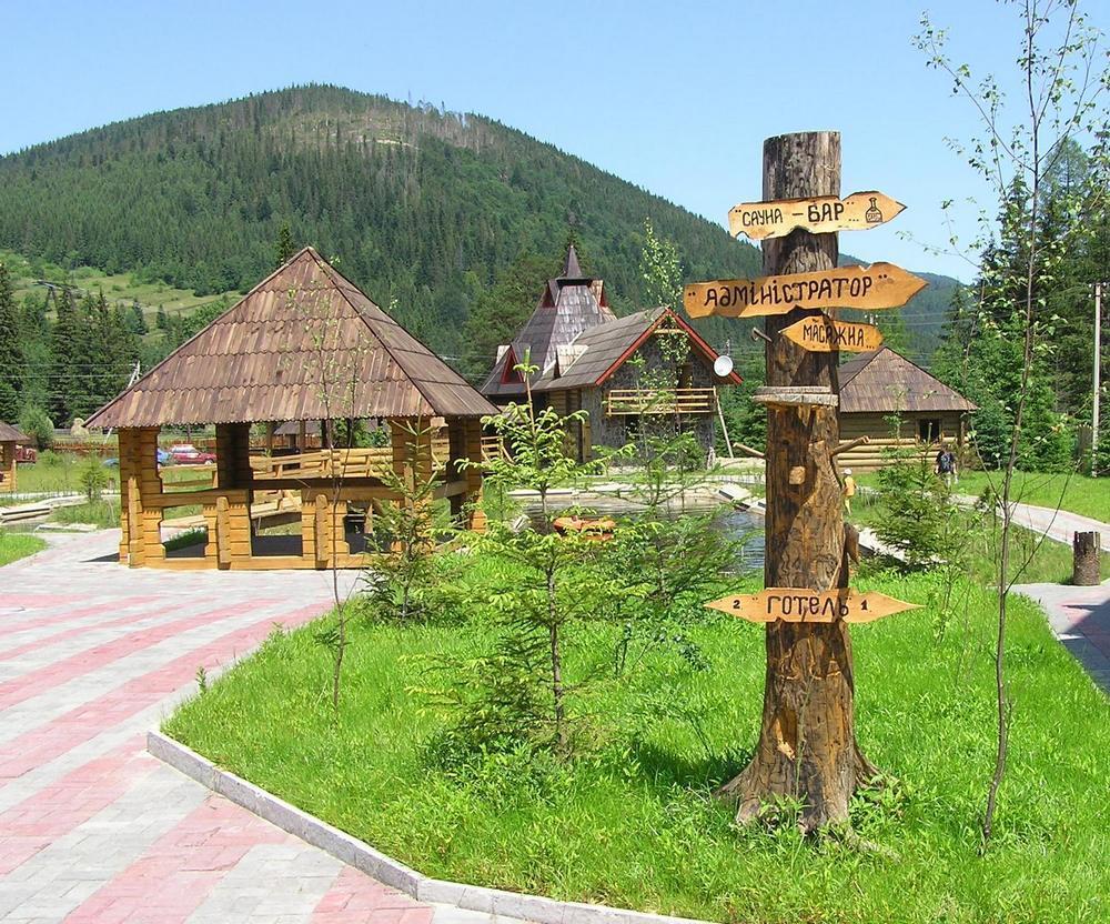 Vedmid Hotell Myslovka Exteriör bild